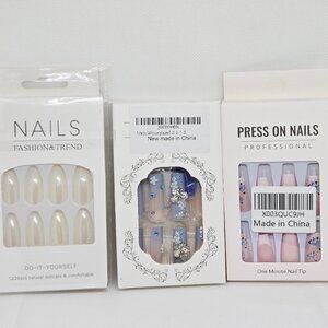 3 BOXES NATURAL PRESS ON NAILS SHINY WHITE, BLUE & PINK BUTTERFLY NIB 72 TOTAL